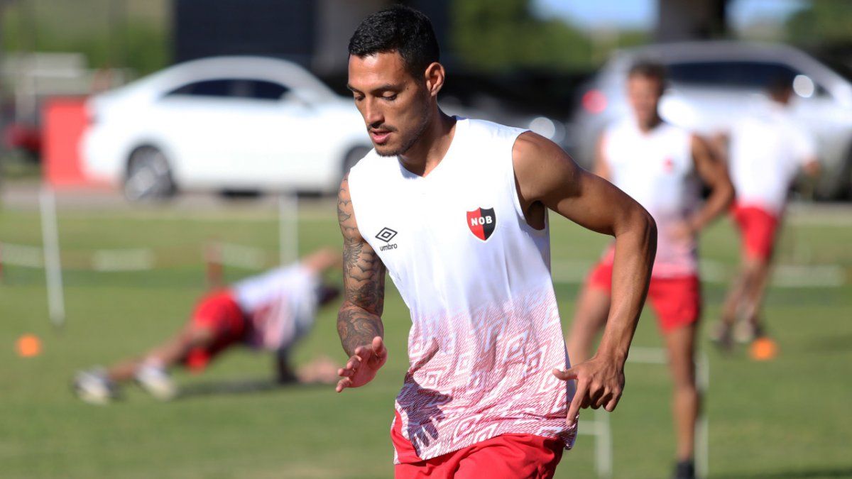 Newells va ante Sarmiento, en su única prueba antes del inicio