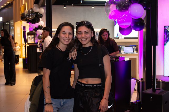 Elina Bonanno y Belén Moreno
