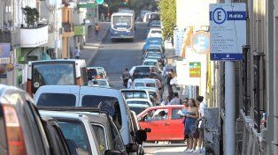 El tránsito céntrico en Paraná está reordenado durante las semanas de Fiestas.