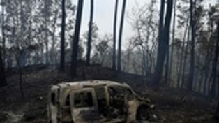 Al menos 35 muertos en incendios en Portugal y España