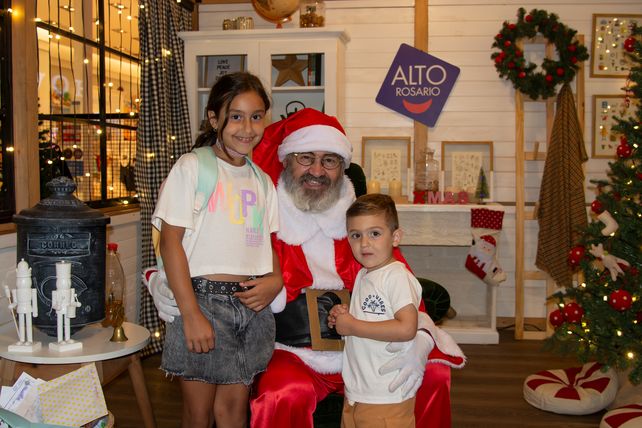 Emma Simonit, Papá Noel y Enzo Simonit