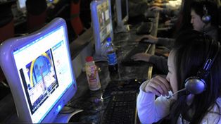 Las mujeres y los mayores, el mayor blanco de las bandas chinas en internet