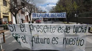 Alumnos de la Escuela Industrial Superior organizaron una raviolada