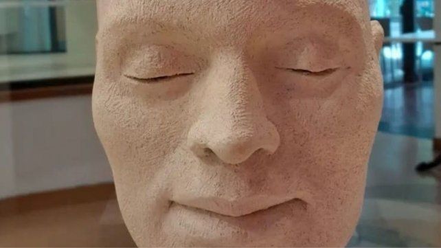 El artista nacido en La Paz representó a la provincia y versos concursos