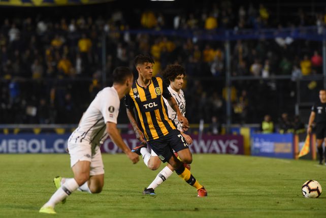 Se queda. Pereyra ya hab&iacute;a decidido no ir a Sporting de Lisboa
