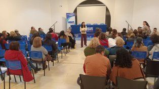 Asamblea de docentes en Amsafé La Capital&nbsp;