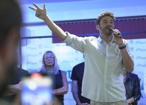 Fuerte respaldo del peronismo santafesino a Juan Monteverde