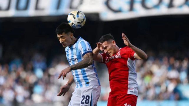 Racing y Huracán celebraron la clasificación.