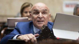 Citan a testigo clave por vuelos de José Luis Espert en avión de Fred Machado