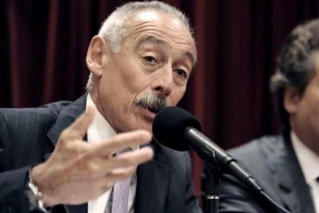 La Presidenta ratificó a Sbatella al frente de la UIF