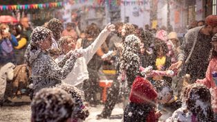 El barrio Abasto tendrá su carnaval gratuito organizado por la murga Y Parió La Abuela junto a la Biblioteca Popular Solidaridad Social