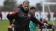 Dos goles de Benedetto en su primera vez en Newells, en el amistoso ante Argentino