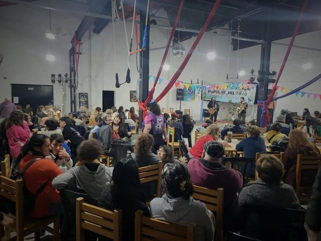 El Centro Cultural Camco de Santa Fe fue el espacio donde se realizó un festival con motivo de la presentación del documento fundacional del Comité de Cuenca.