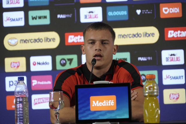 Luca Regiardo, de Newell's.