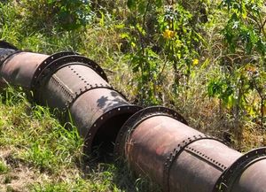 Puente Colgante: buscan rescatar las piezas originales que quedaron dispersas a más de 40 años de su caída