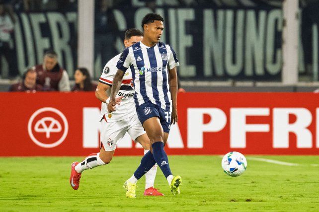 Talleres fue local en el Kempes.