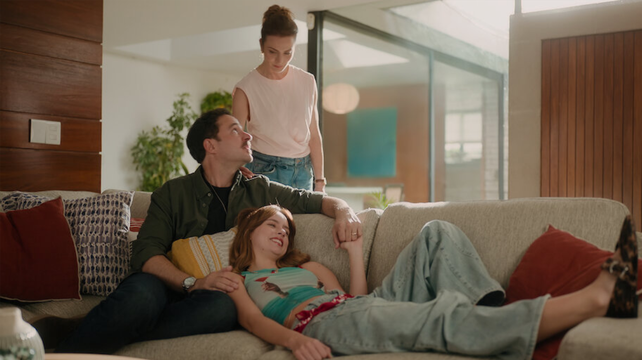 La miniserie dramática El otro padre está disponible en Netflix