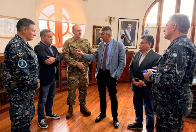 El Gobierno provincial coordina con la Armada acciones preventivas ante posibles efectos de El Niño