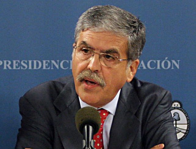De Vido ofreció estos detalles en el marco de la puesta en  funciones del nuevo secretario de Comunicaciones.