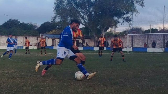Sportivo Urquiza y Neuquén se medirán en La Floresta en el inicio del Torneo Regional Amateur.&nbsp;