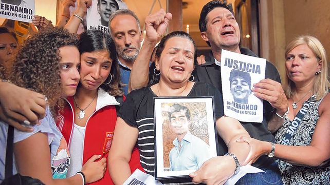 Protesta en Recoleta. Graciela y Silvino