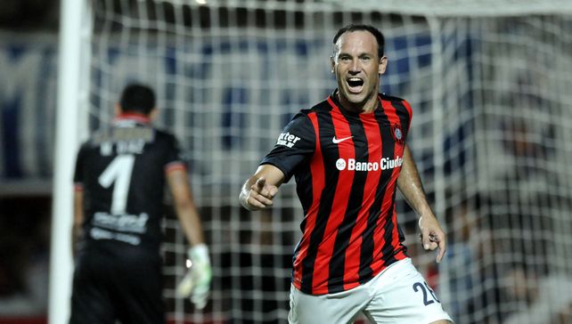 Mauro Matos llegó a un acuerdo con Newells, que negocia con San Lorenzo por su pase