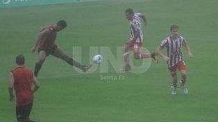 Unión no pudo bajo la lluvia contra Patronato