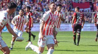 Unión tendría en la mira a dos delanteros con pasado en el Tate