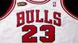Una icónica camiseta de Michael Jordan será subastada en más de 10 millones de dólares. Una icónica camiseta de Michael Jordan será subastada en más de 10 millones de dólares.