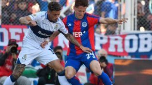 San Lorenzo hizo méritos para quedarse con los tres puntos, pero le faltó eficacia.