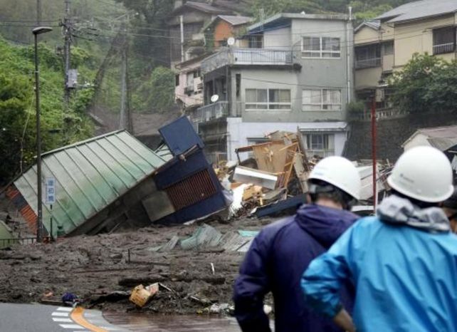 Las lluvias torrenciales registradas en las últimas horas en el centro y el oeste de Japón causaron inundaciones y desplazamientos de tierra.&nbsp;