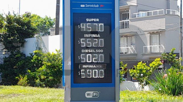 YPF aumentó un 30% el precio del combustible en todo el país