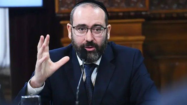 El embajador argentino Axel Wahnish dijo que la “prioridad es acompañar y dar seguridad a todos los argentinos en lo máximo que se pueda”
