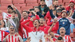 Con una foto particular, Unión empezó a palpitar su visita a Ecuador