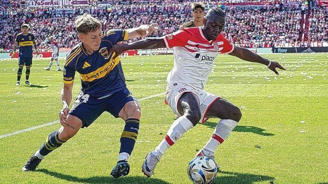 Estudiantes y Boca Juniors igualan 1-1 en un disputado encuentro.