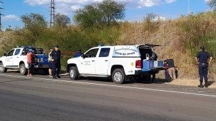 El cuerpo de un hombre fu encontrado a la altura del kilómetro 250 de la Ruta 14, cerca de la intersección con la provincial 22, Concordia.