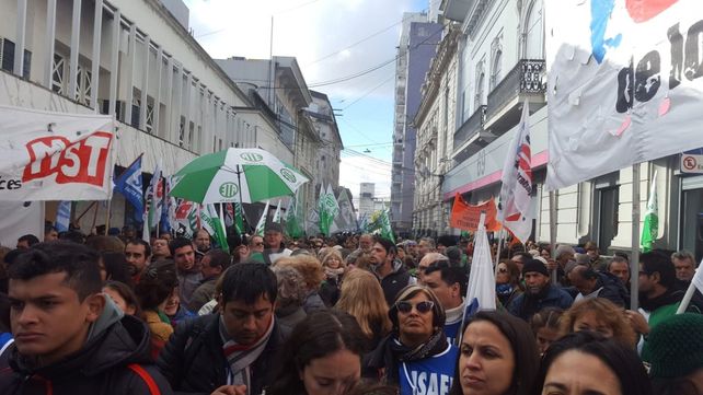 Así se vive el paro y movilización de trabajadores en Santa Fe