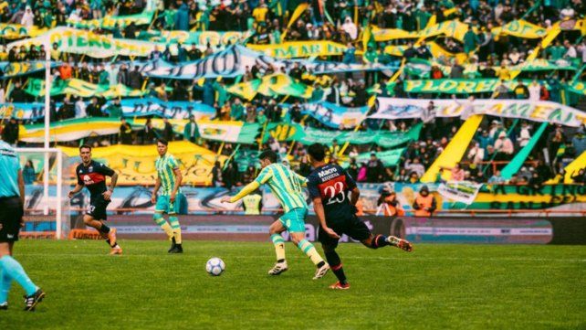 Aldosivi lo buscó hasta el final pero no pudo con Tigre y sigue sin ganar en el Clausura