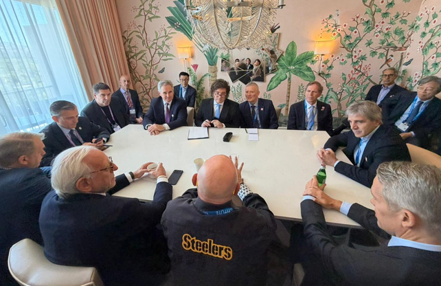 Javier Milei se reunió con un grupo de inversores y autoridades de corporaciones internacionales.