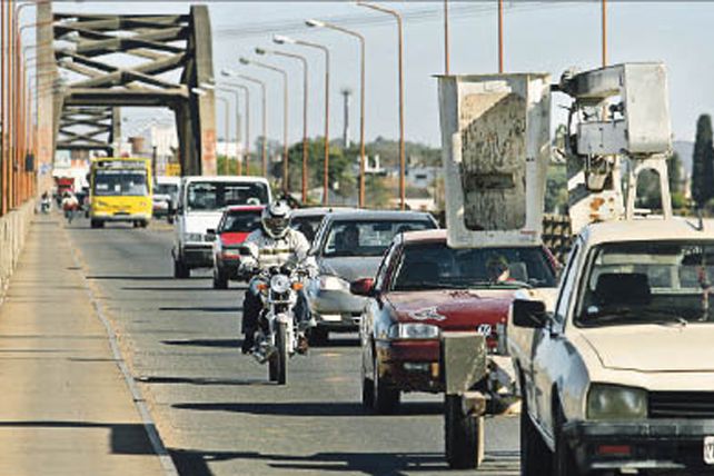 Se realiza la audiencia pública por el puente Santa Fe-Santo Tomé