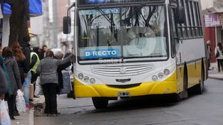 Transporte urbano de pasajeros: empresarios piden aumentar el boleto a $6,70