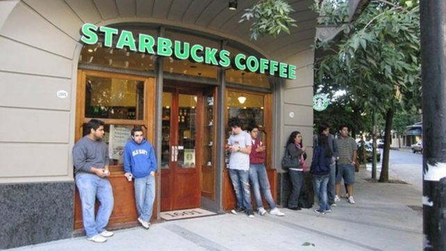 hiperconectados. Los autores de la maniobra operaban en Wifi.