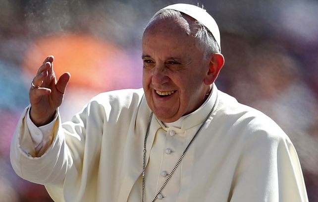 El Papa Francisco convoca desde Twitter a un ayuno y a rezar por la paz