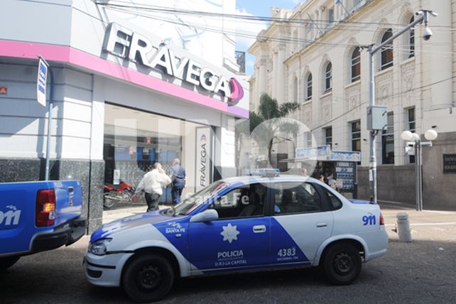 Robaron en Frávega de la peatonal San Martín y Tucumán en Santa Fe