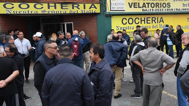 Para la familia del colectivero asesinado el crimen fue un hecho de inseguridad. Sergio Berni lo puso en duda
