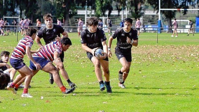 Cotizado triunfo consiguió la M19 de Universitario en Sauce Viejo en el Dos Orillas de juveniles.