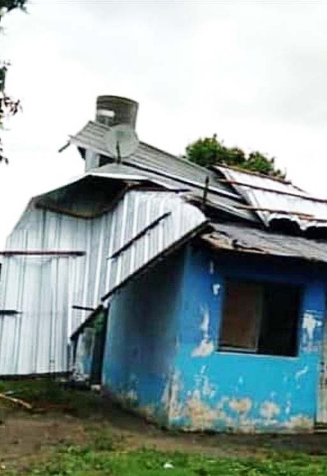 Tormenta en Pueblo Brugo dañó viviendasFotos: MarcosRivero y otros vecinos&nbsp;