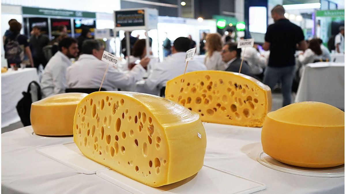 El futuro de la lechería: UNER impulsa la competitividad y la innovación en el sector productivo