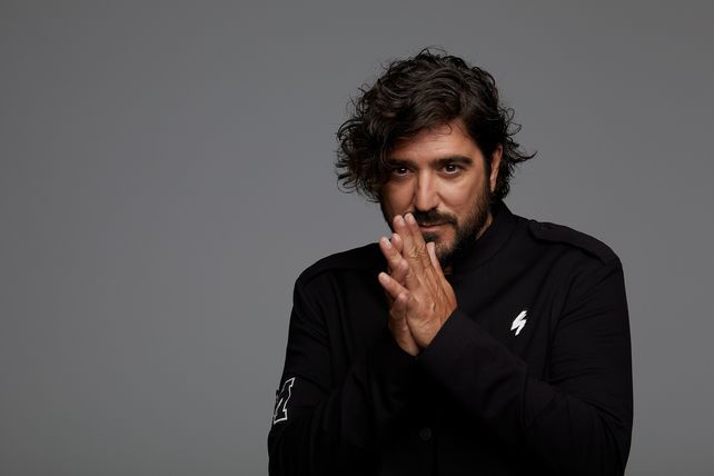 Antonio Orozco se lució como coach de “La Voz” y fue telonero de Juanes.