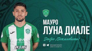 El exjugador de Unión, Mauro Luna Diale, ya posó con los colores de Ajmat, su nuevo equipo.